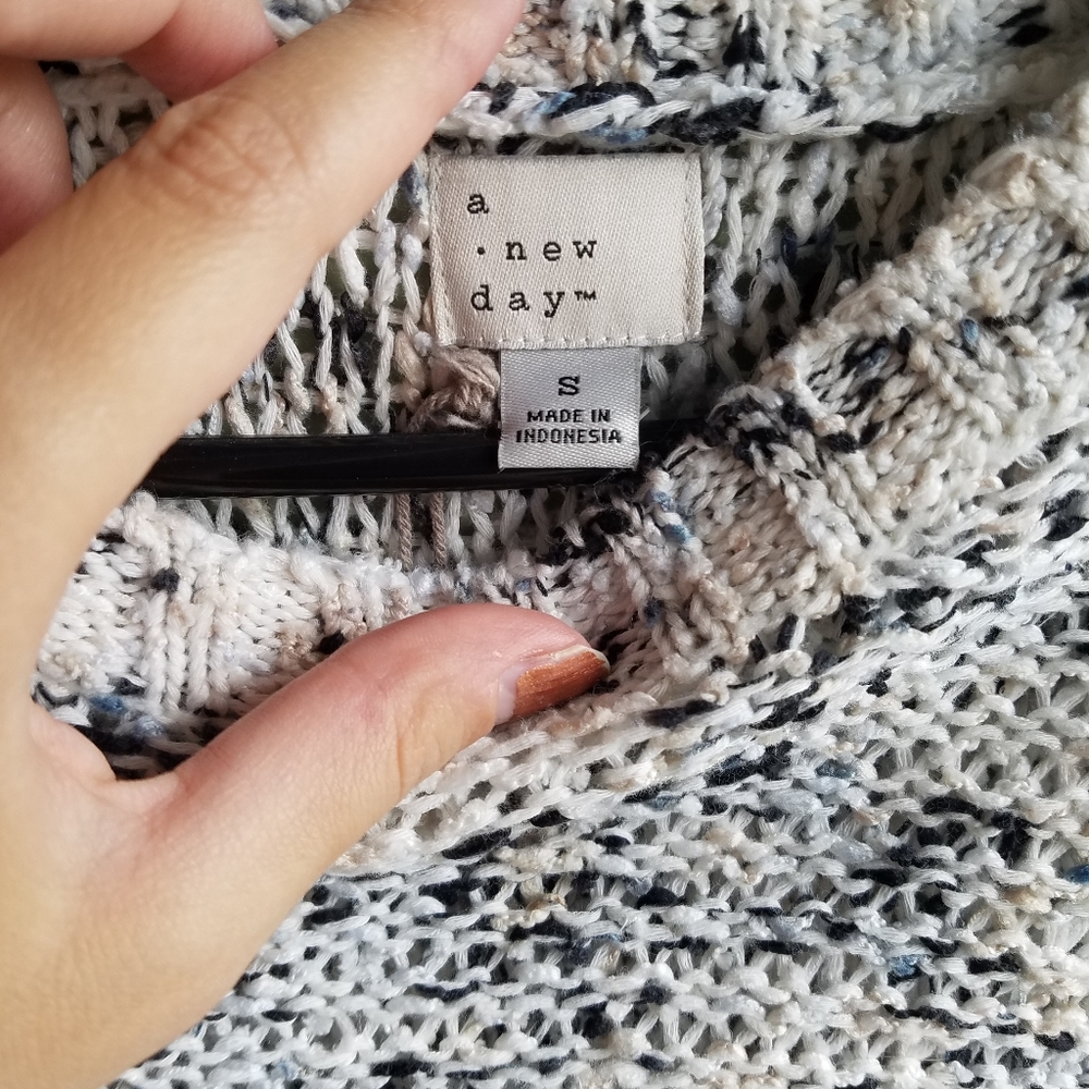 Fall sweater - Picture 2 of 2